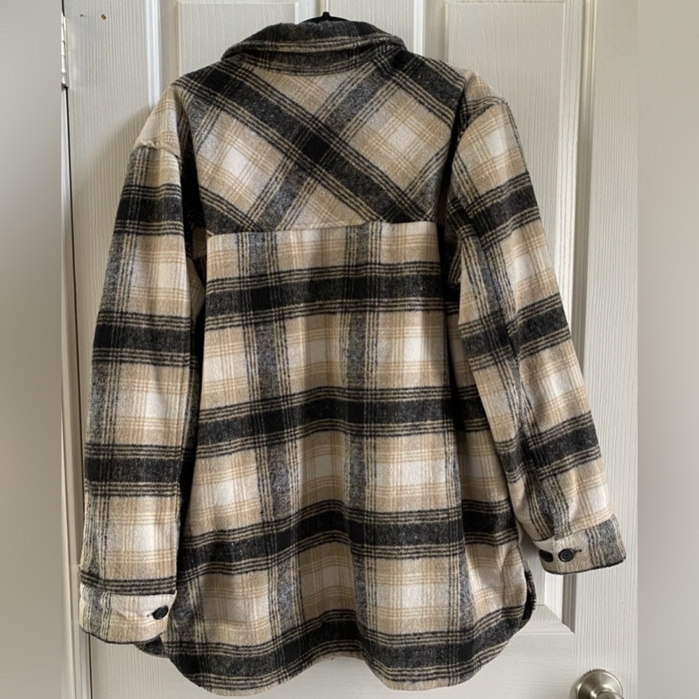 Thread & Supply Shacket - Picture 2 of 4